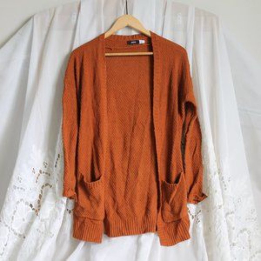 UO BDG Rust Orange Knit Cardigan Size XS 🧡